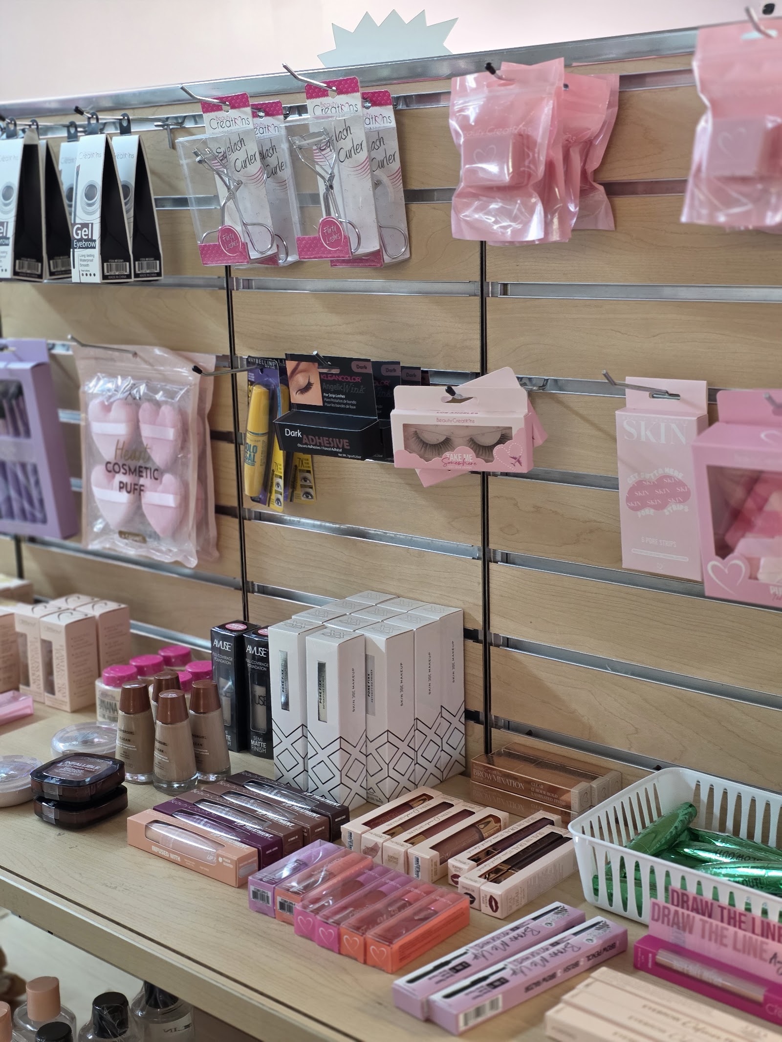 C & M Nail Supply Store nail photo 4